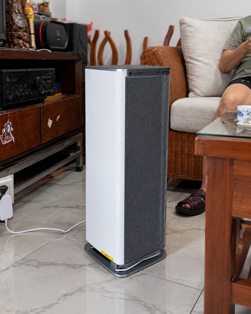 Máy lọc khử trùng không khí không thay lõi FUJI SMART AX-M14000 37 Khách hàng sử dụng máy lọc không khí FUJI SMART AX-M14000 tại nhà